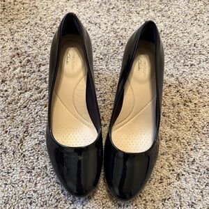 Clarks Women's Black Pumps